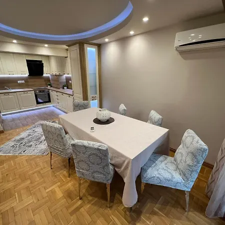 Lejlighed 2 Bedroom Luxury In The Supercenter